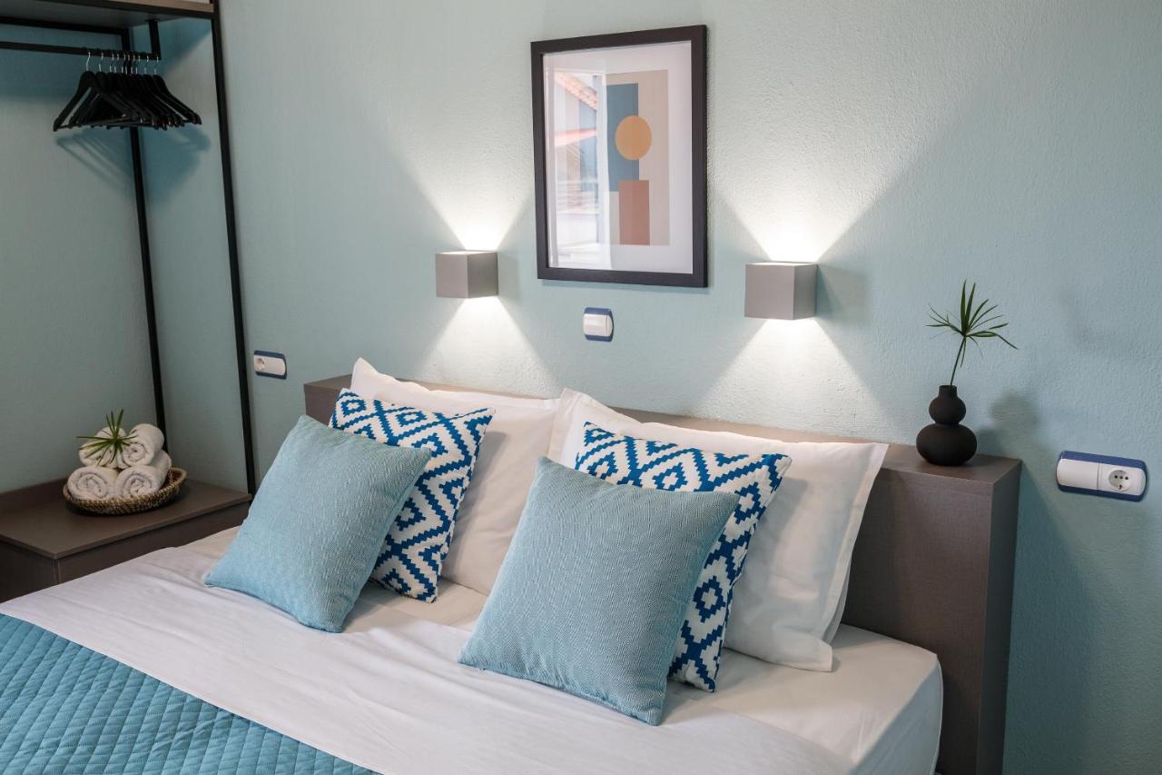 Joya Ofrynio Stylish Suites Ofrínion エクステリア 写真