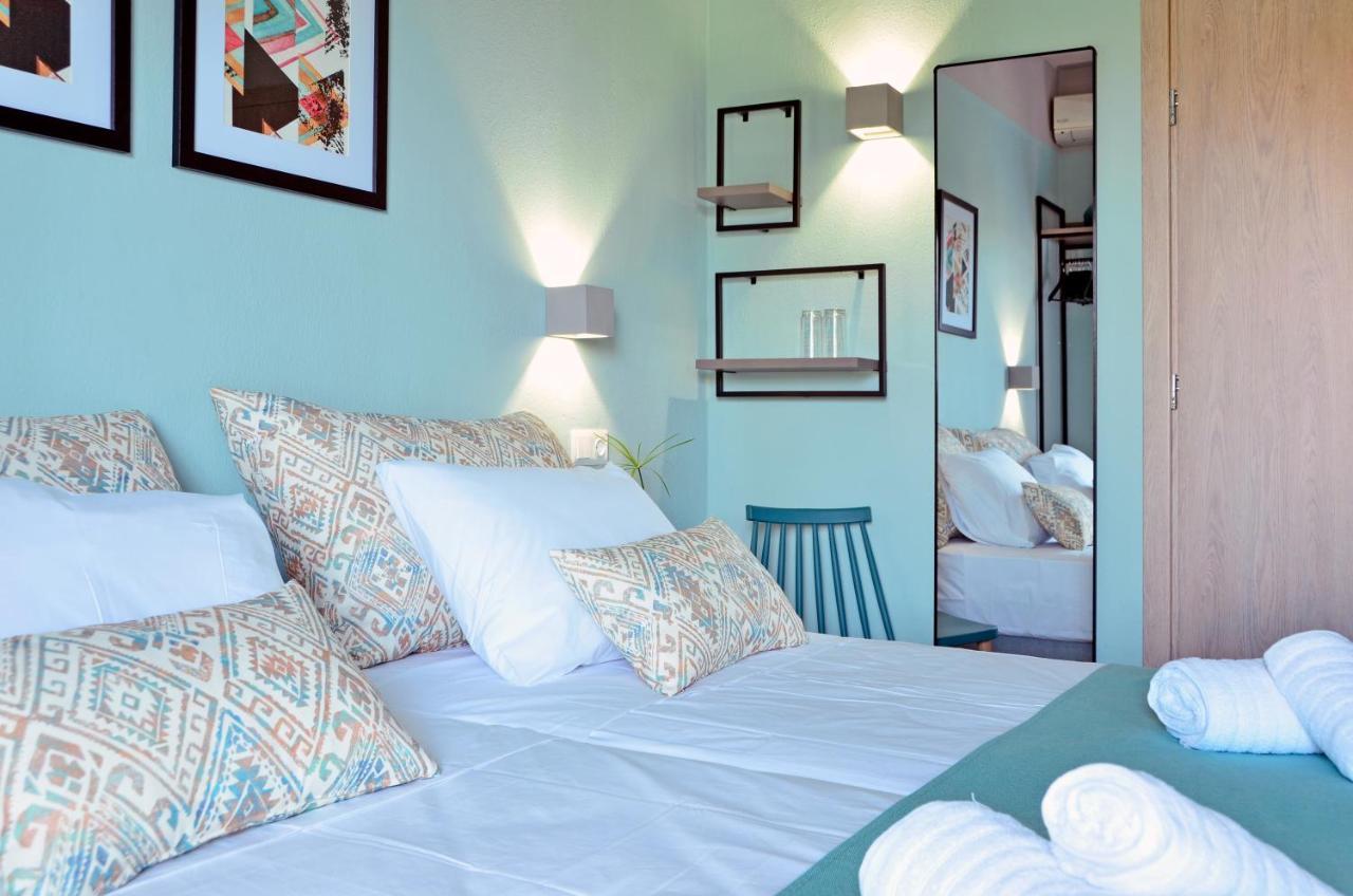 Joya Ofrynio Stylish Suites Ofrínion エクステリア 写真